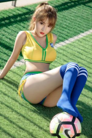 年轻的女朋友交换3