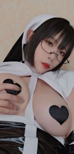 召唤的魅族是妈妈动漫第二集