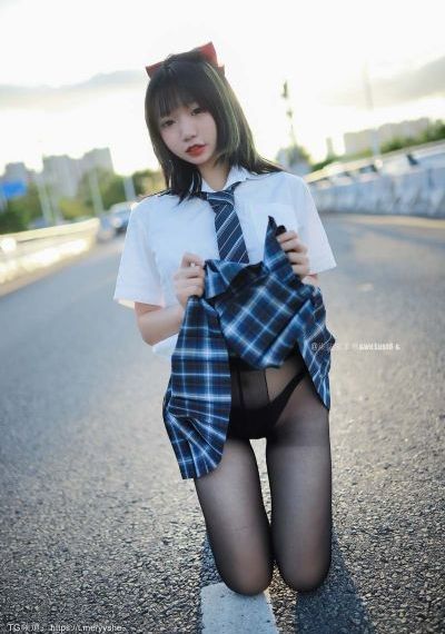 女女互慰吃奶互揉免费软件